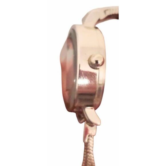 GUCCI Stainless Steel Wrap Around Bracelet Wrist Watch - Picture 7 of 12